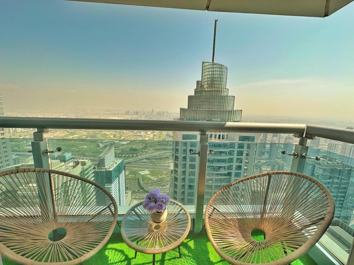 Life Above Clouds Apartment Dubai Exterior photo